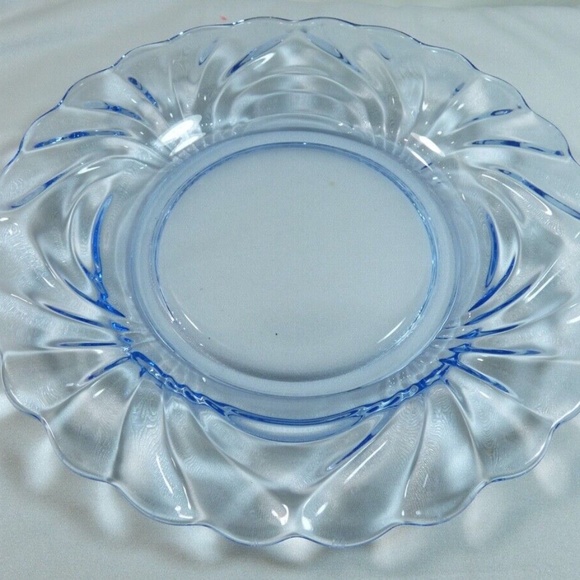 VTG Caprice Cambridge Crystal Blue Pattern Salad Luncheon Plate 8.5" - Picture 2 of 9